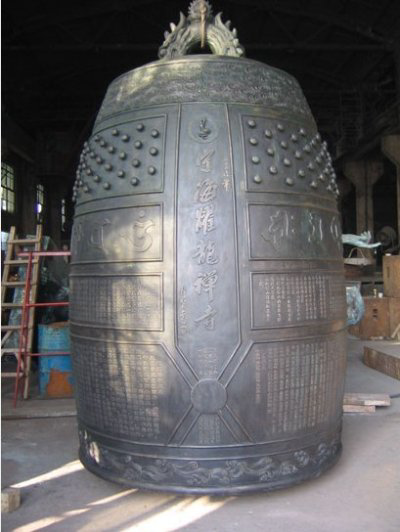 铜雕塑